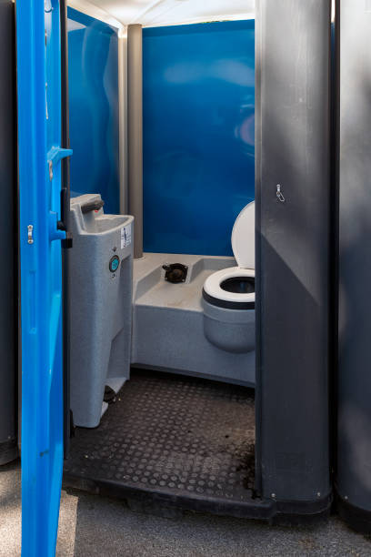 Best Portable bathroom rental  in Summerlin South, NV